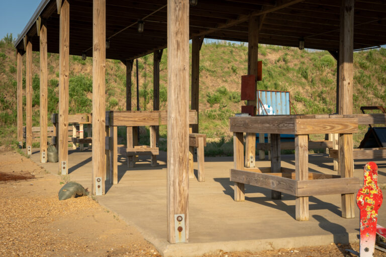 T1G Range 4 Hogan's Alley shade structure