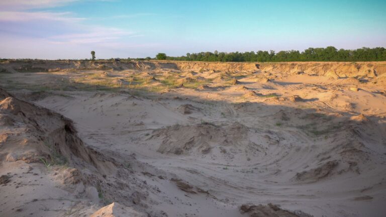T1G East Wadi Sandpit aerial internal pov
