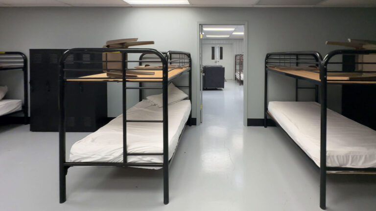 T1G Lodging interior wide view