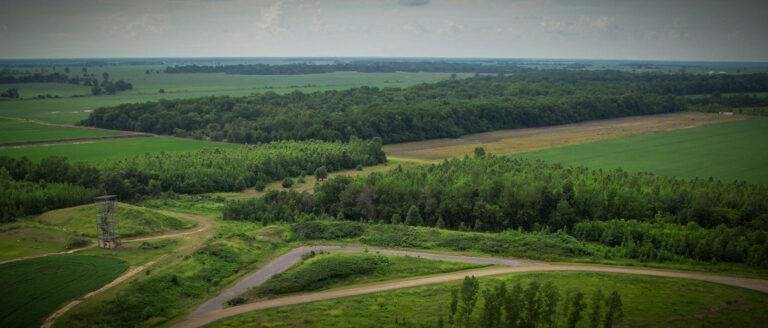 T1G 1000m Unknown Distance Range, berm, shooting platform wide-angle aerial pov